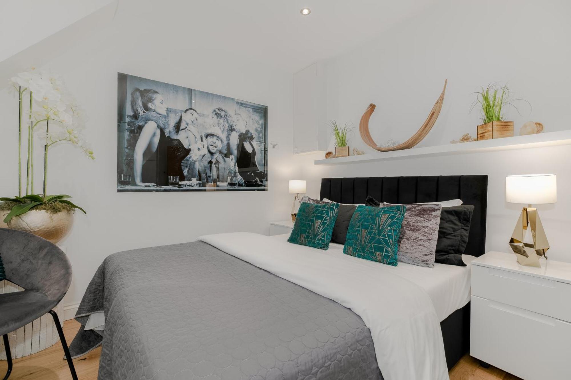 Apartament Cool Covent Garden Theatre Design Hub For Families Friends Couples Londyn Zewnętrze zdjęcie